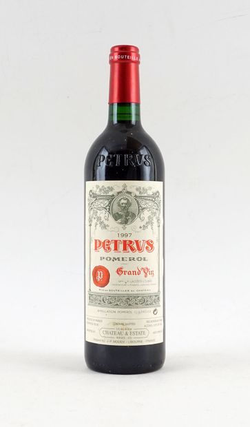 Pétrus 1997
Pomerol Appellation Contrôlée
Niveau...