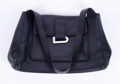 DELVAUX
Sac Delvaux en cuir noir, deux anses...