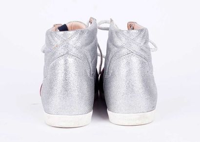 GUCCI
Baskets Gucci Ace montantes en cuir...