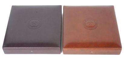 DUNHILL BULLDOG
Deux humidors Dunhill modèle...