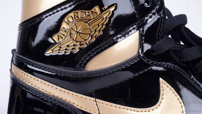 NIKE 
Baskets Air Jordan 1 Retro High OG...