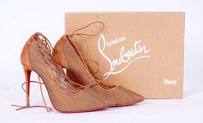 LOUBOUTIN
Escarpins Louboutin Peropik 100...
