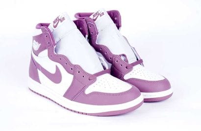 NIKE 
Baskets Air Jordan 1 Retro High OG...