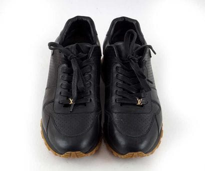 LOUIS VUITTON X SUPREME
Baskets Run Away...