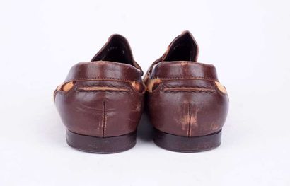 DOLCE GABBANA
Paire de mocassins en cuir...