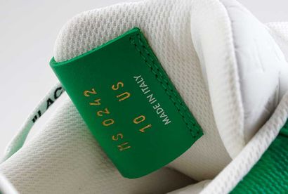 LOUIS VUITTON X NIKE AIR FORCE 1
Baskets...