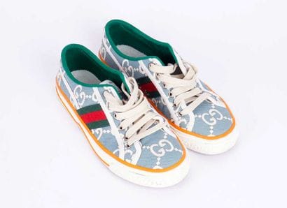 GUCCI 
Baskets Gucci Tennis 1977 en tissu...