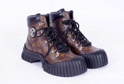 LOUIS VUITTON
Bottines Ruby Ranger à talon...