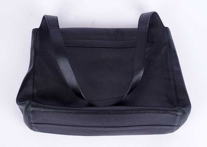 DELVAUX
Sac Delvaux en cuir noir, deux anses...