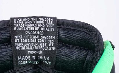 NIKE 
Baskets Air Jordan 1 Retro High en...