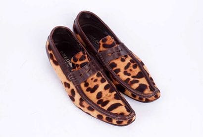 DOLCE GABBANA
Paire de mocassins en cuir...