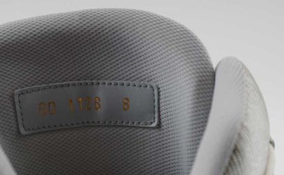 LOUIS VUITTON
Baskets montantes Louis Vuitton...