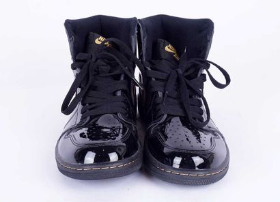 NIKE 
Baskets Air Jordan 1 Retro High OG...