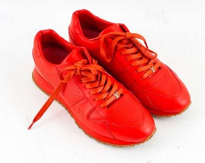 LOUIS VUITTON X SUPREME
Baskets Run Away...