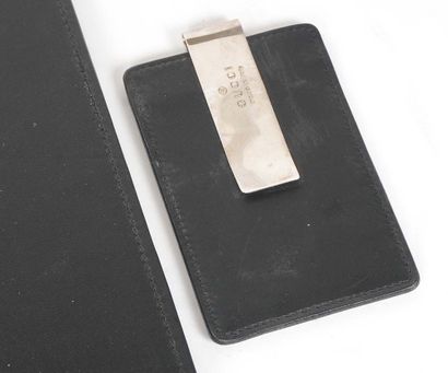 GUCCI
Ensemble de 2 porte-documents et 1...