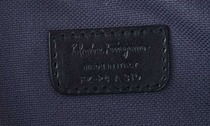 SALVATORE FERRAGAMO
Sac à ordinateur portable...