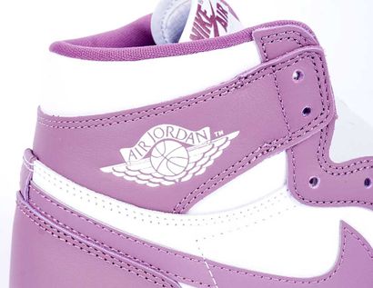 NIKE 
Baskets Air Jordan 1 Retro High OG...