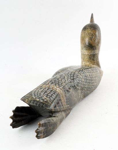 INUIT SCHOOL (20th c.)
Loon
Soapstone
H:...