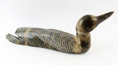 INUIT SCHOOL (20th c.)
Loon
Soapstone
H:...