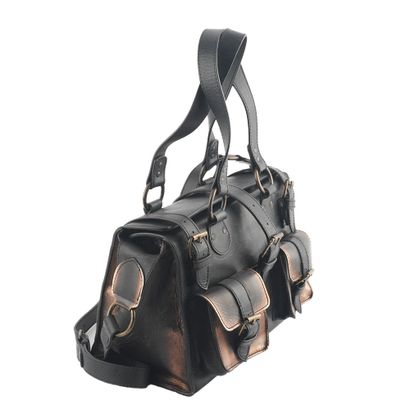 JOHN FLUEVOG
John Fluevog Anna bag in black...