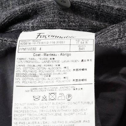 FAÇONNABLE
Mottled gray wool coat with belt...