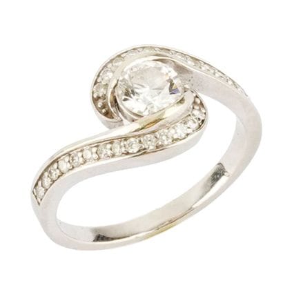 OR 18K DIAMANTS / 18K GOLD, DIAMONDS
Bague...
