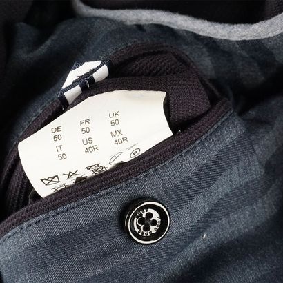 HUGO BOSS 
Veste de tailleur noire en tissu,...