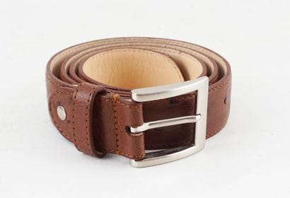 DILUCIO 
Ceinture en cuir d'autruche brune....