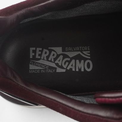 SALVATORE FERRAGAMO
Bottines Salvatore Ferragamo...