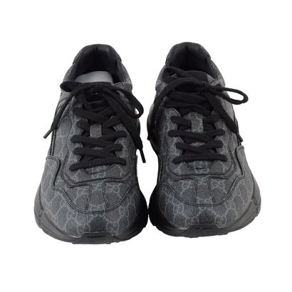 GUCCI
Baskets Gucci GG Rython en cuir noir...