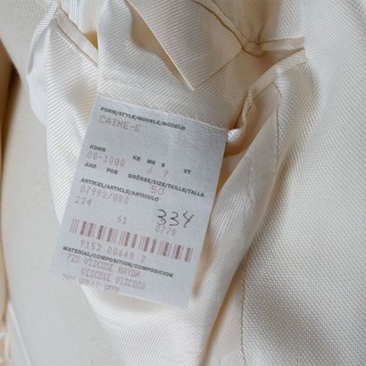 HUGO BOSS
Cream wool tailored jacket embellished...