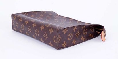 LOUIS VUITTON
Louis Vuitton Monogram coated...