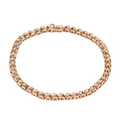 OR 10K, DIAMANTS / 10K GOLD, DIAMONDS
Bracelet...