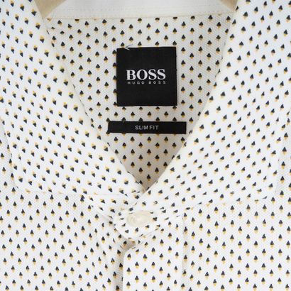 HUGO BOSS
Chemise blanche coupe ajustée avec...