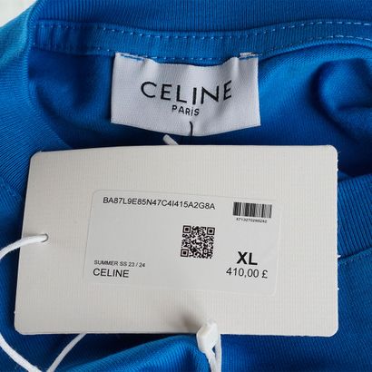 CELINE
T-shirt bleu avec logotype blanc au...