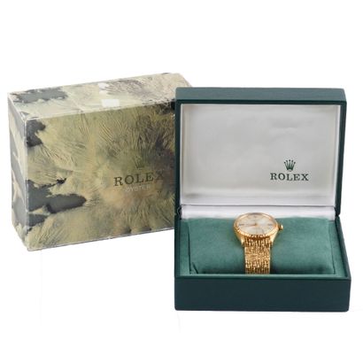 ROLEX OYSTER PERPETUAL
Montre Rolex Oyster...