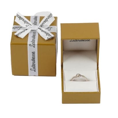 OR 10K, DIAMANTS / 10K GOLD, DIAMONDS
Bague...
