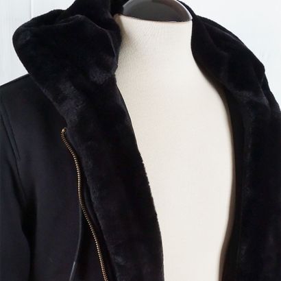 MOOSE KNUCKLES
Blouson aviateur Moose Knuckles...