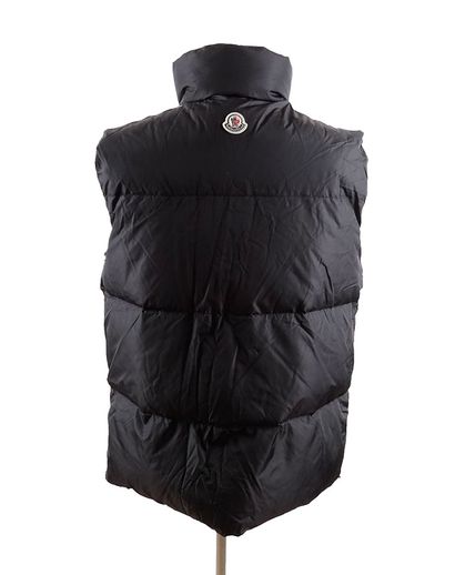 MONCLER X PALM ANGELS
Doudoune sans manches...