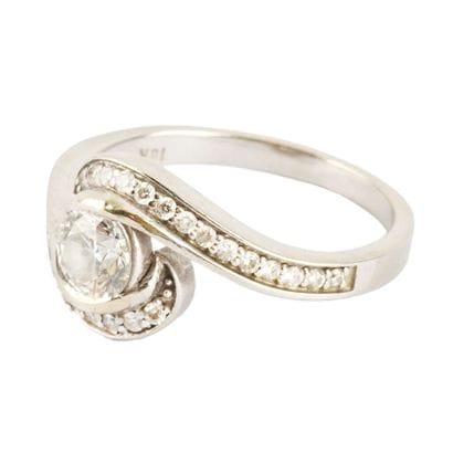OR 18K DIAMANTS / 18K GOLD, DIAMONDS
Bague...