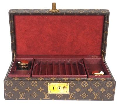 LOUIS VUITTON 
Boîte à stylos Louis Vuitton,...