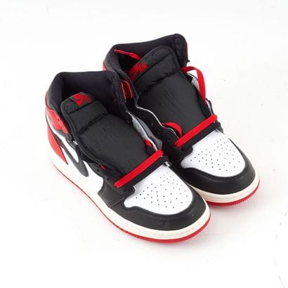 NIKE
Baskets Air Jordan 1 High OG édition...
