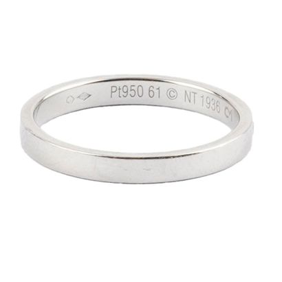 CARTIER 
Bague Cartier en platine sertie...