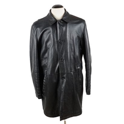 STRELLSON
Lined black leather winter coat.
Size...