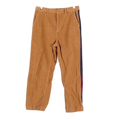 GUCCI
Pantalon corduroy marron clair
Taille...