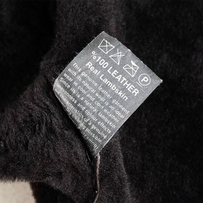 BOD CHRISTENSEN
Black leather winter coat...