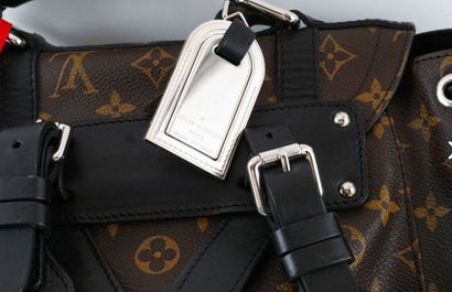 LOUIS VUITTON CHRISTOPHER
Sac à dos Louis...