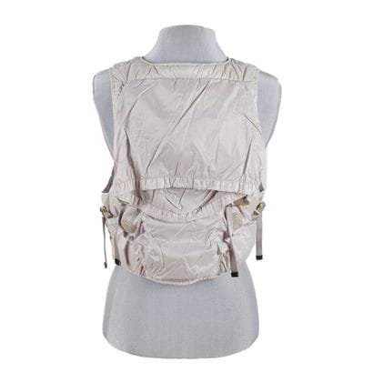 MONCLER Genius
Veste courte sans manche
Taille...