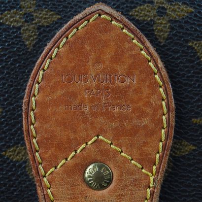 LOUIS VUITTON
Sac Louis Vuitton Chasse en...