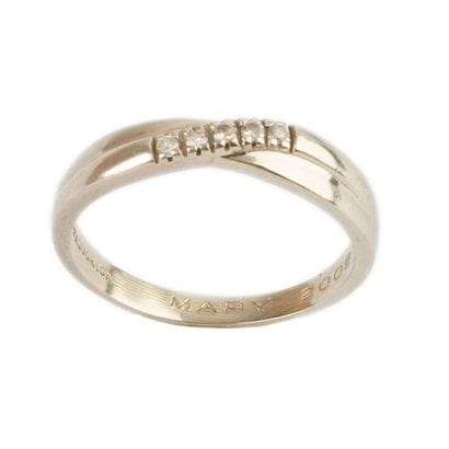 OR 10K / 10K GOLD
Bague en or blanc 10K sertie...